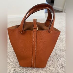 INSPIRED PICOTIN H BAG IN TAN/BROWN